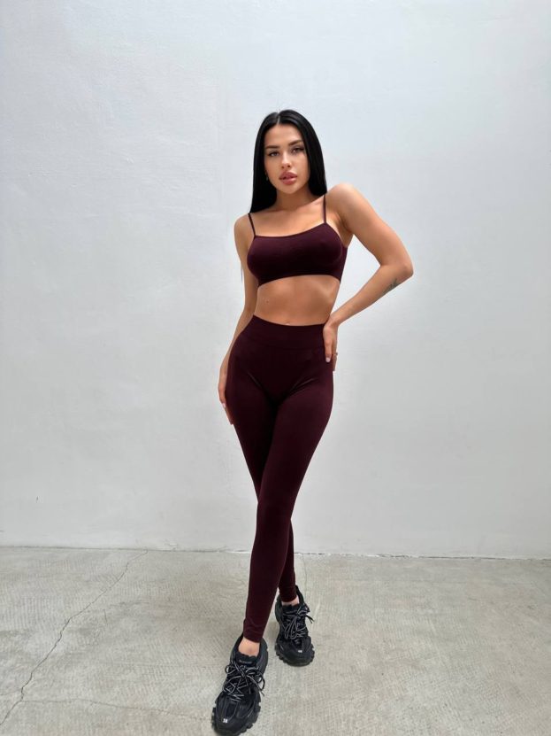 Spaghetti strap top Bordeaux