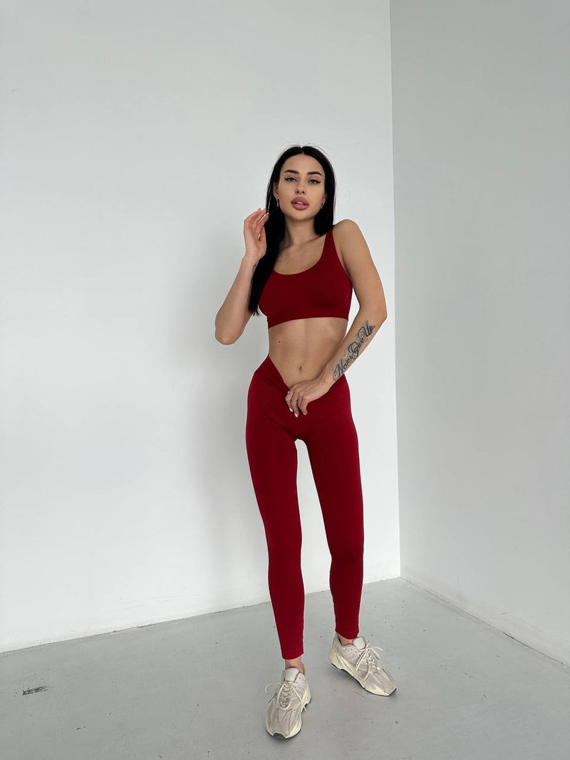 Wide strap top Wine
