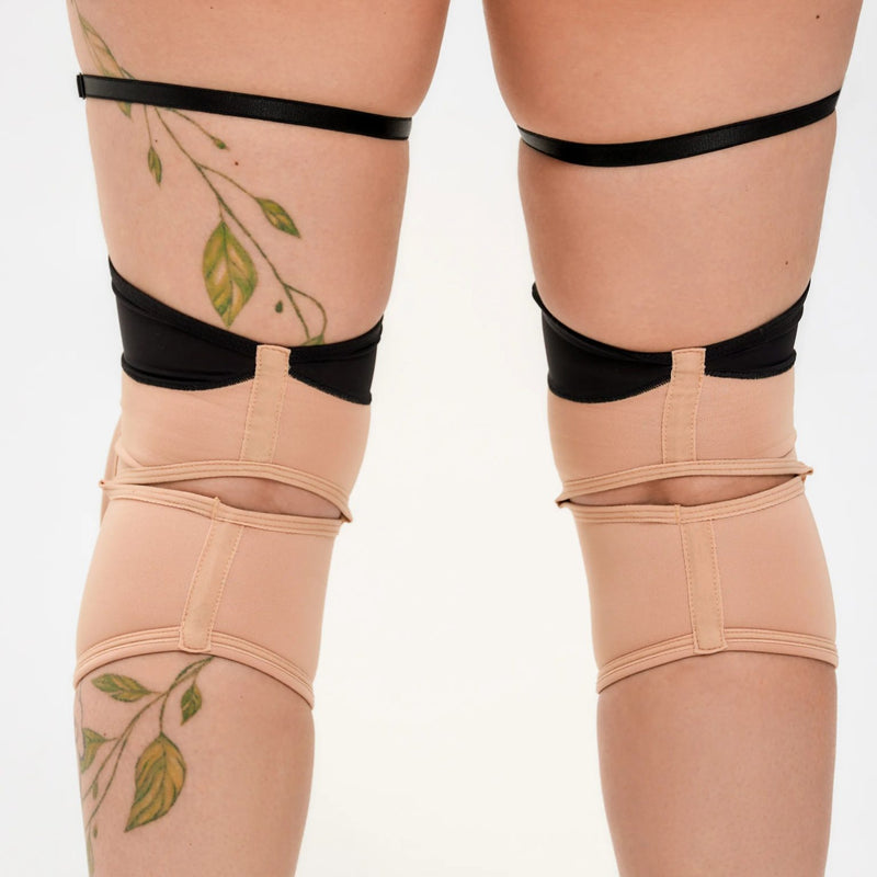 Garter Knee Pads – Fire Touch – Latte