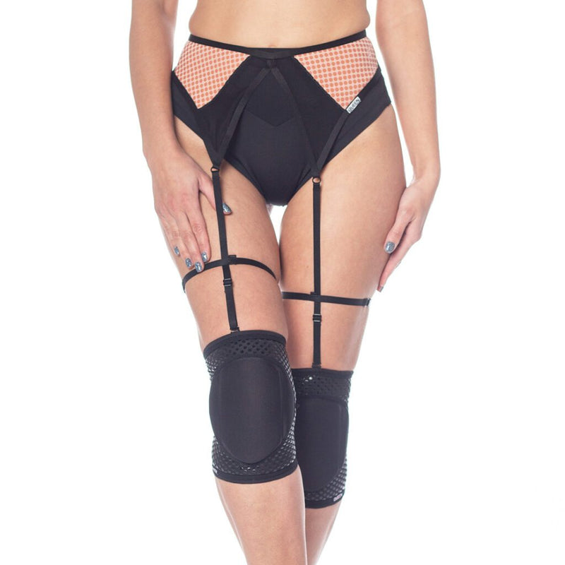 Grippy Garter belt – Fire Touch