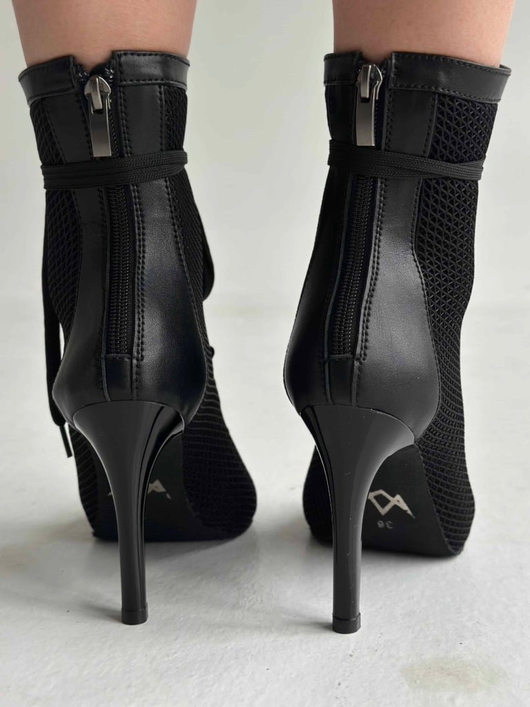 Black SOUL PRO High Heels