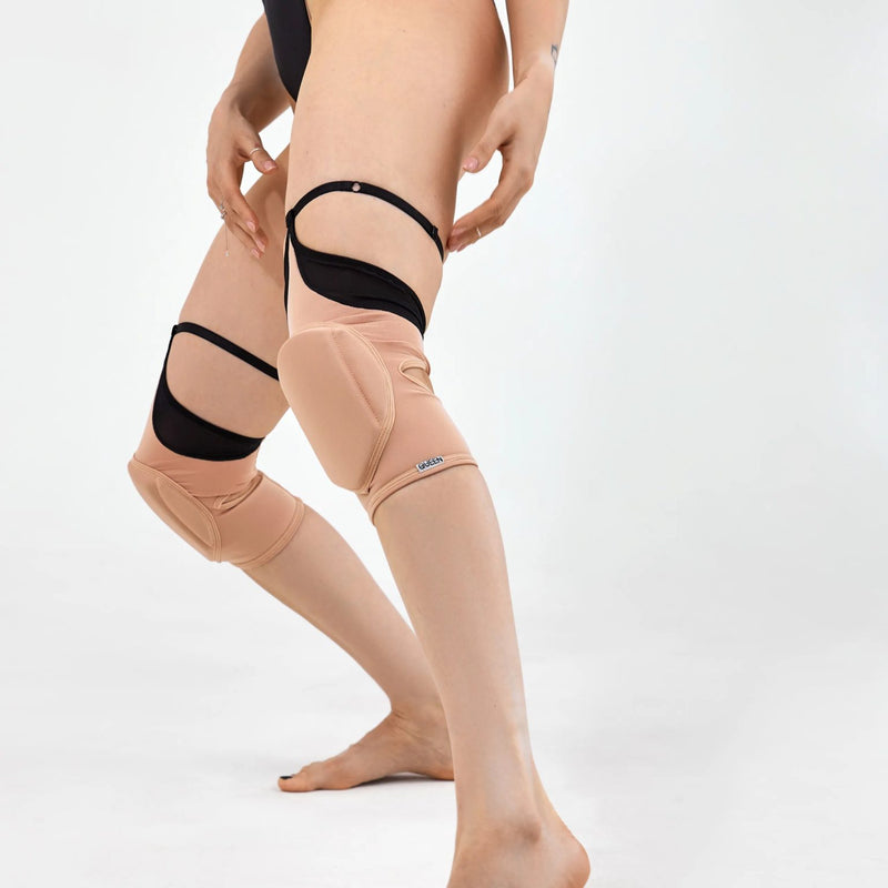 Garter Knee Pads – Fire Touch – Latte