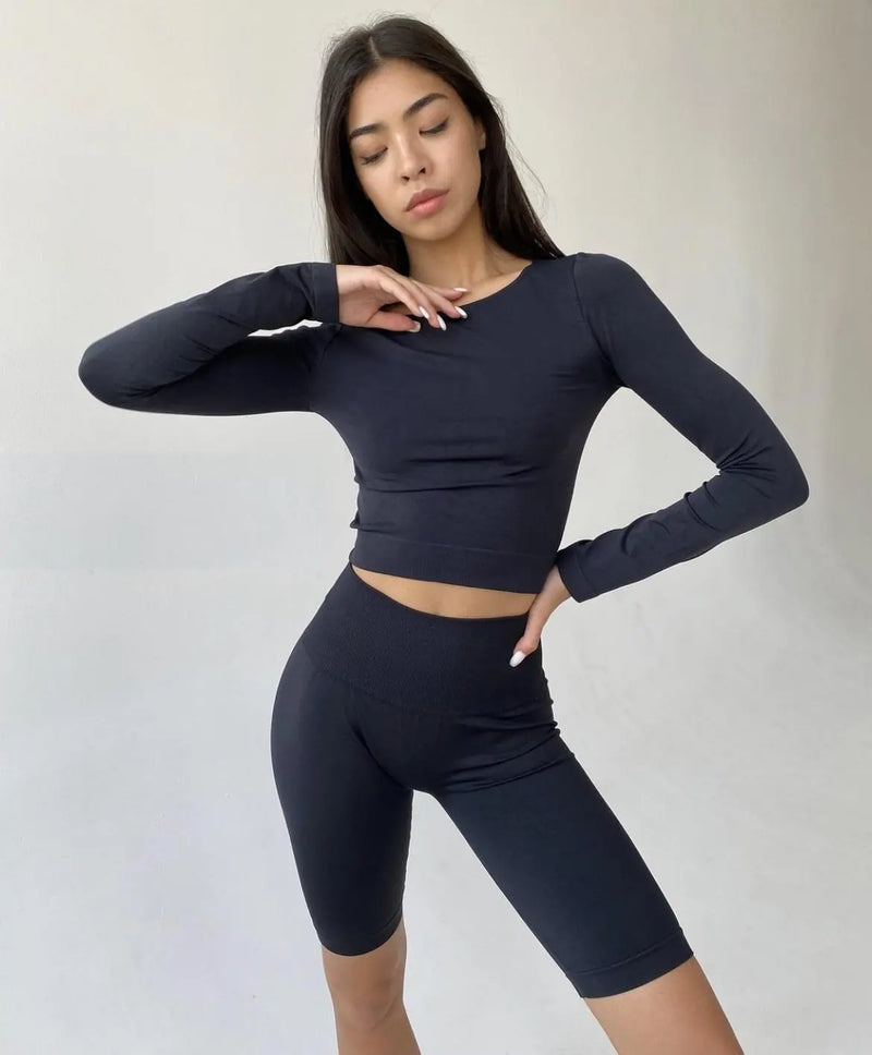 Seamless Long Sleeve Crop Top Black
