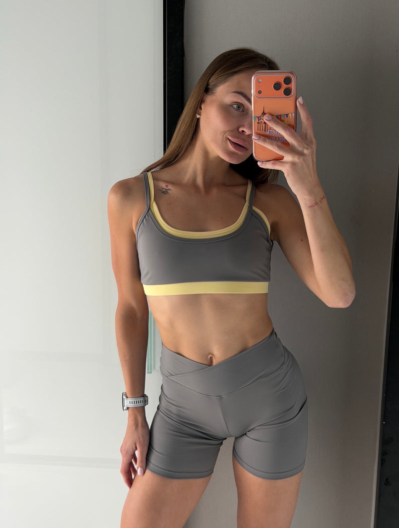 Double Layer Top Gray