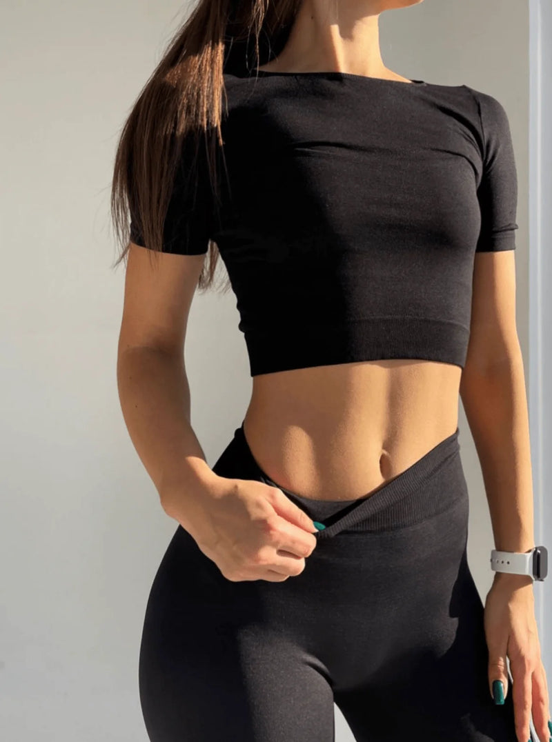 Short sleeve crop top Black