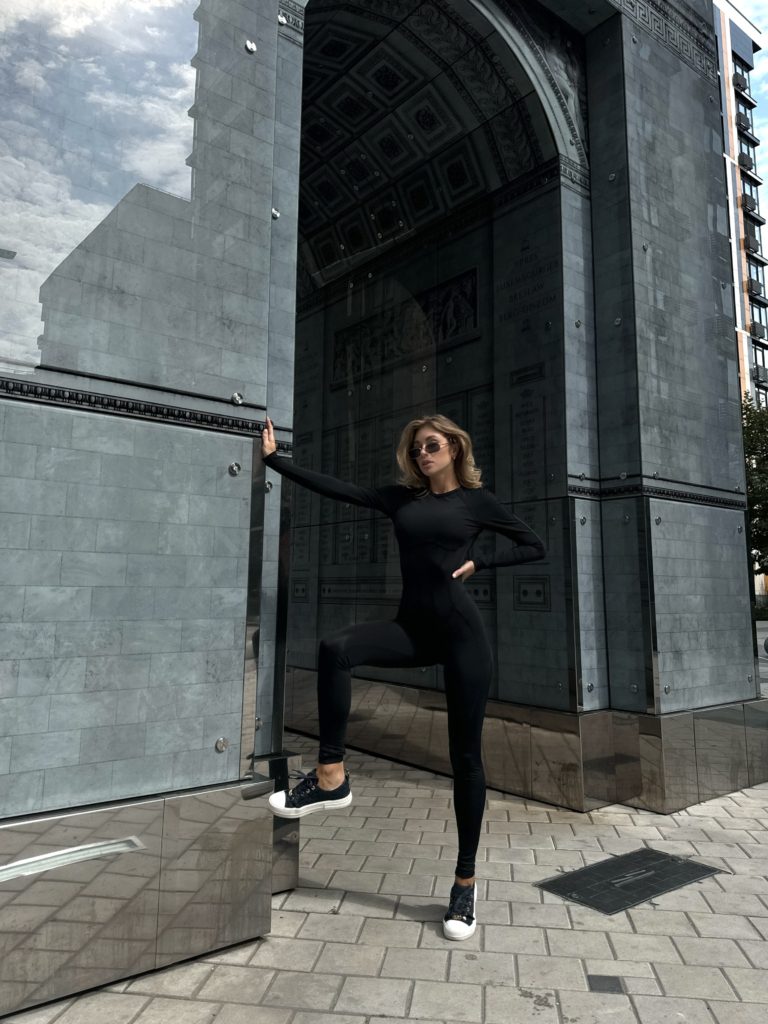 Backless Catsuit Black