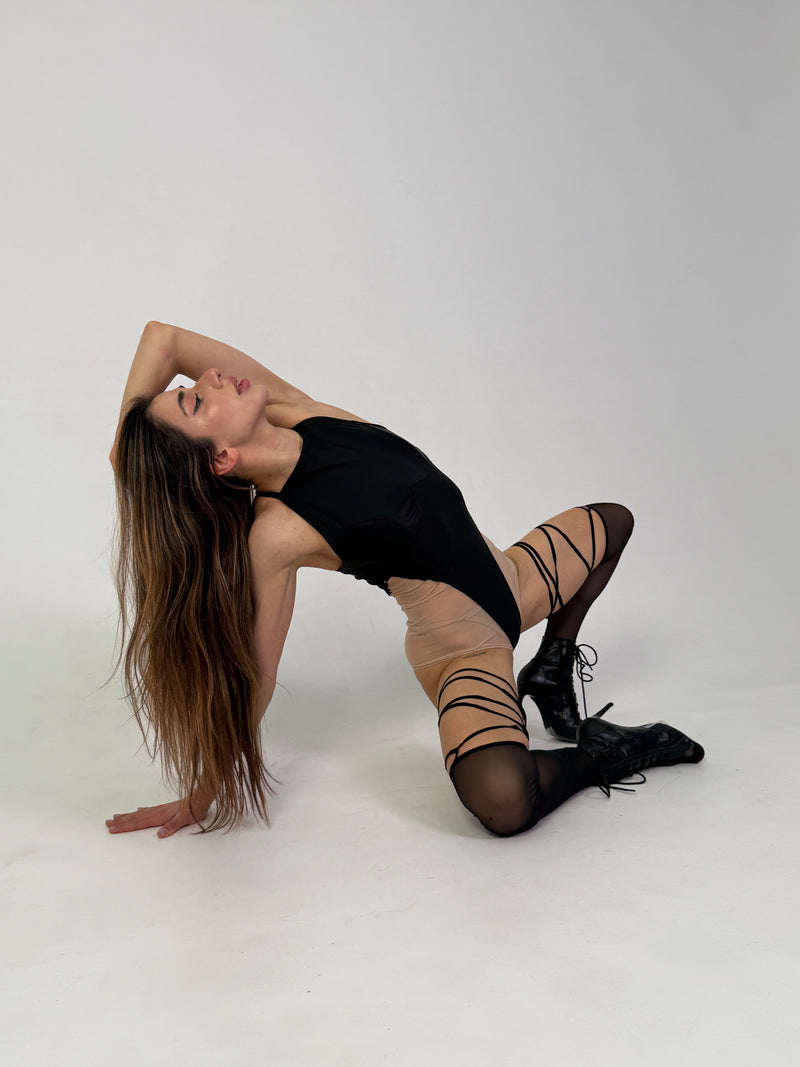 Dance Set "Bodysuit & Stockings"