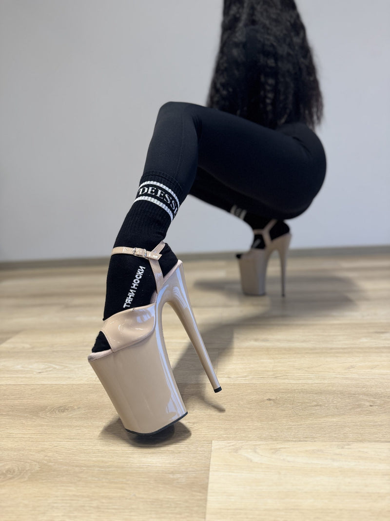 DEESSE Black Socks
